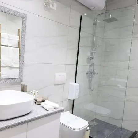 Hira Center 5 Apartment Tirana